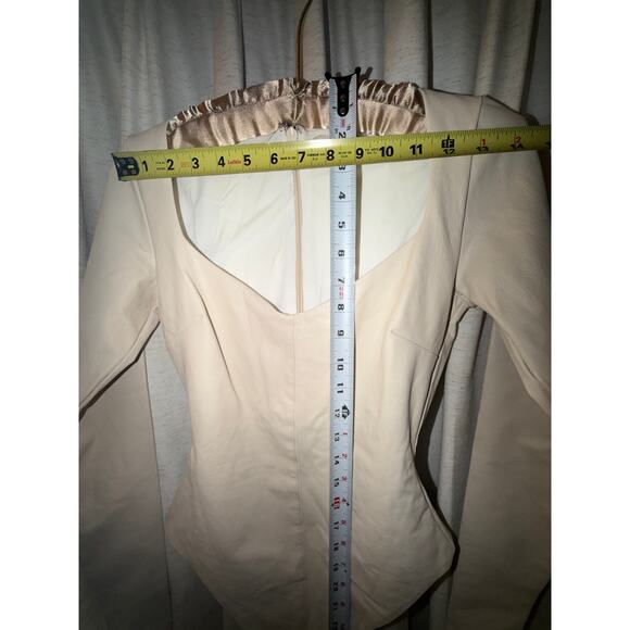 Cream Ivory White Vegan Leather Bodysuit S Long Sleeve Sweetheart Bridal Winter - Picture 7 of 9